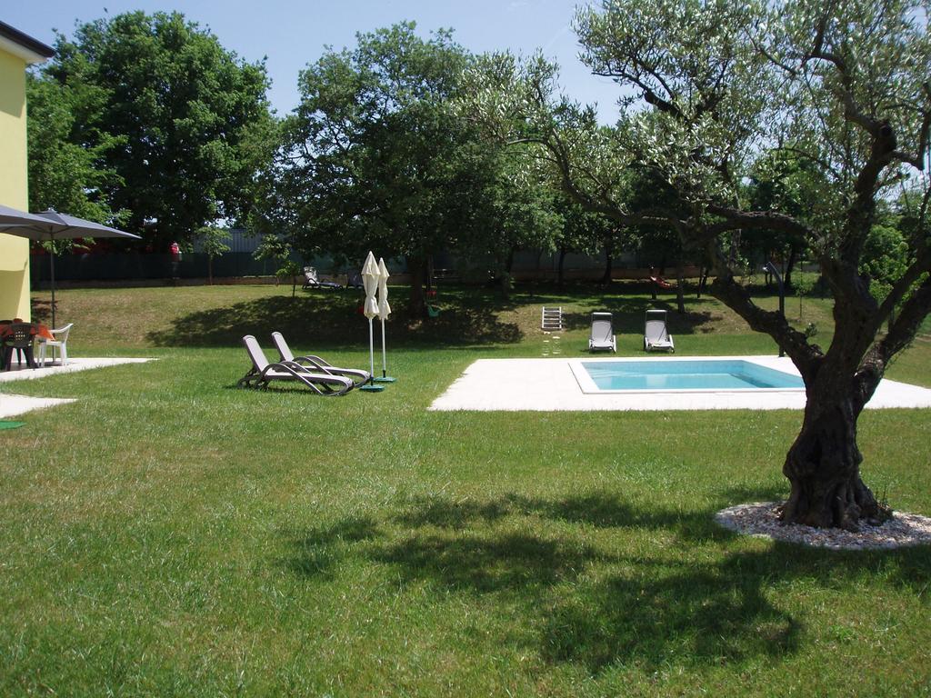 Villanova Apartments Пореч Номер фото